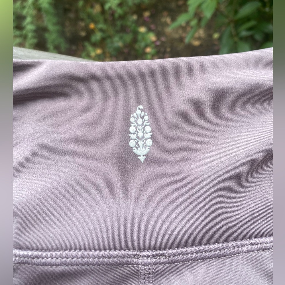 Free People Movement Breathe Easy Leggings, Size XS - Picture 7 of 10